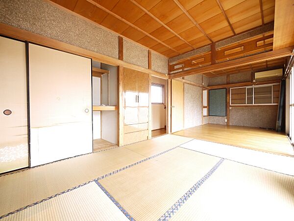 寝室