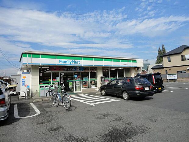 ファミリーマート相模原緑が丘店まで約620m