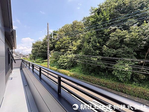 バルコニーを拡大表示