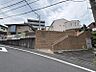 周辺：1955年創立の認可保育園。家庭的な保育を大切に、一人ひとりに寄り添った保育を実践。八王子駅徒歩約10分と通園にも便利です。