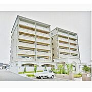 ラ・ポーゼ・ロワイヤルの賃貸物件