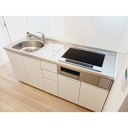 マーベリ・フィールドB_内装_0