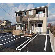  2階 築13年3ヶ月の賃貸物件