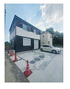 獨協大学前駅よりバス10分 徒歩38分 築1年8ヶ月 3階建の賃貸物件