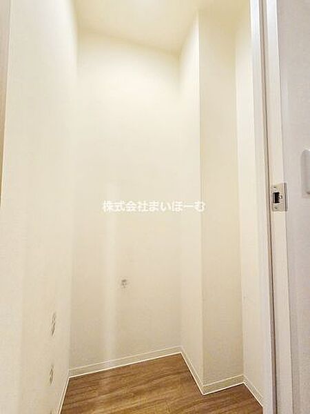 【納戸】普段あまり使わない物を収納するのに便利な納戸収納付き