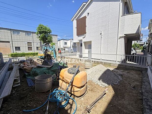 【外観】耐震等級3級＋制振装置付きの地震に強い2階建て住宅の建築がいよいよスタートします（2026年5月10日撮影）
