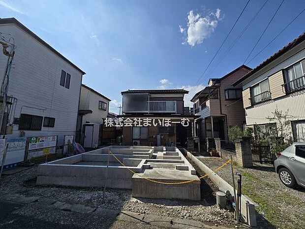 【外観】スーパーにも近くて、住環境良好な好立地に建築される新築のマイホームです♪(2026年8月24日撮影)