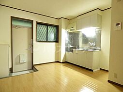 サマックス　プラトー 1階2DKのリビング/ダイニング