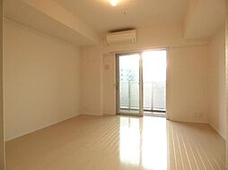 パークアクシス千葉新町 7階1Kのリビング/ダイニング