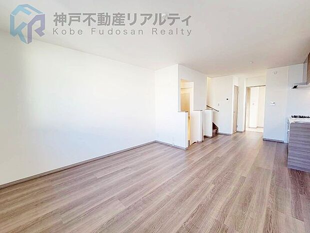 ◆スーパー徒歩2分♪周辺環境充実の立地♪