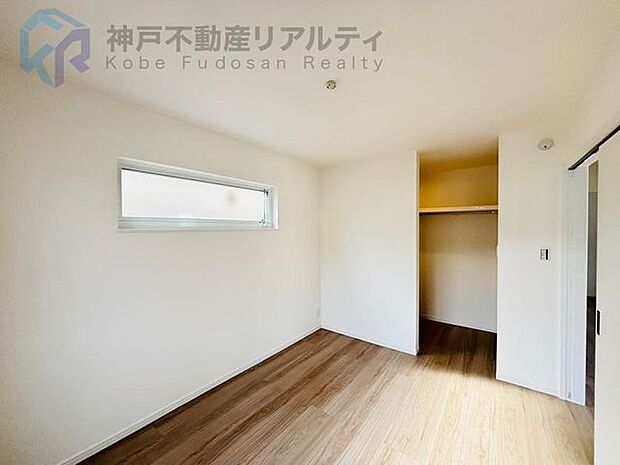 ・ウォークインクローゼットや各居室収納スペースがあり豊富な収納♪