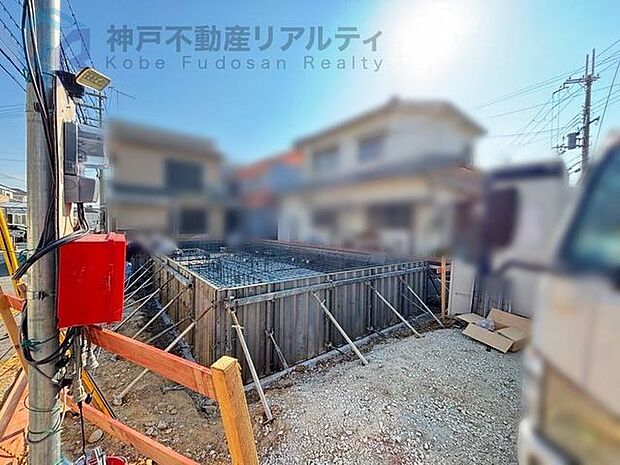 ・自然と家族が顔を合わせやすいリビング階段です♪