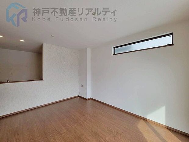 ・3LDK♪全室洋室につき個人のお部屋も確保しやすい間取り♪