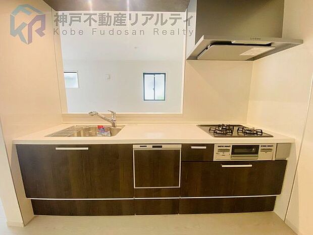 ◆新築につき設備充実しています♪