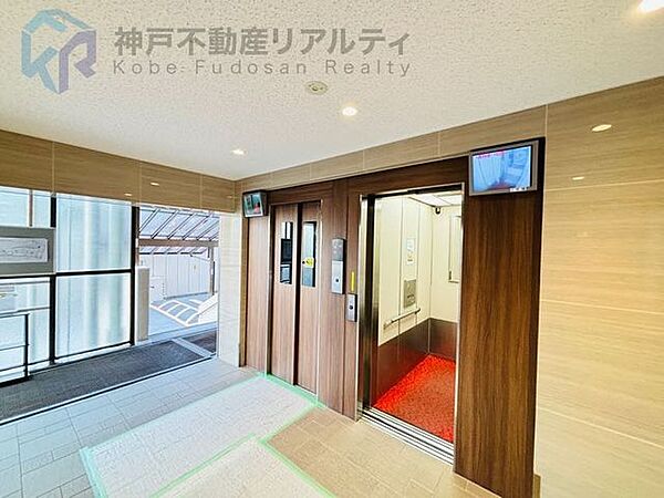◆エレベーター停止階です♪