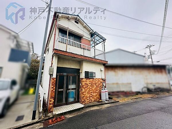 ◆スーパーなども近く生活便利な住環境♪