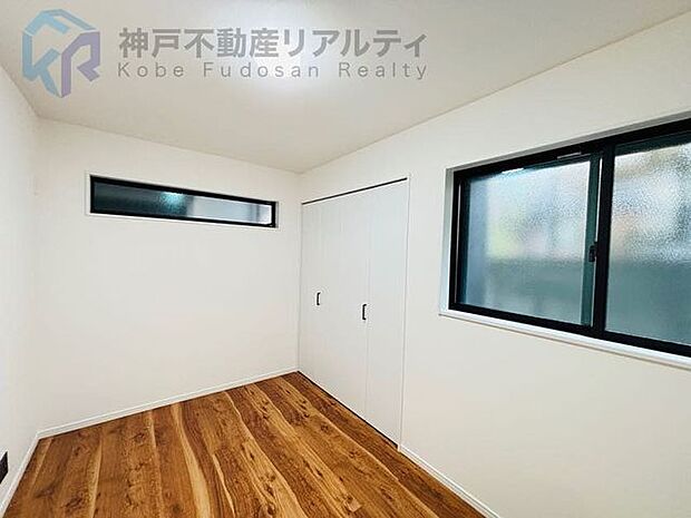 シンプルで明るい空間。