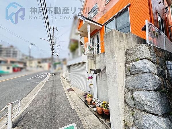 ・屋根裏収納は居室としても使用できます♪