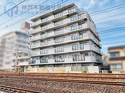 外観:前面棟がなく陽当たり良好です! 外観:前面棟がなく陽当たり良好です!