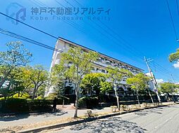 研究学園6団地530号棟