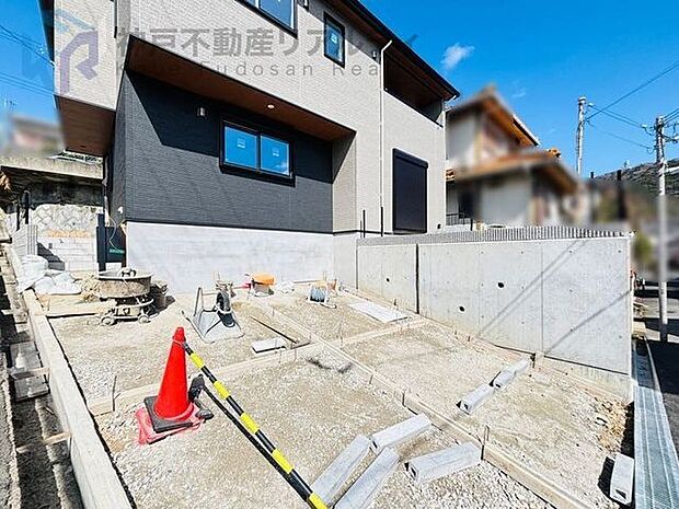 お車2台駐車可能♪（車種による）2026.3.8撮影