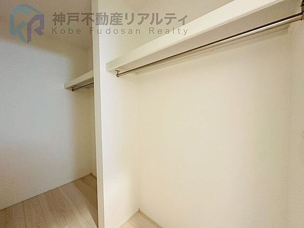 ◇WIC・SICなど収納豊富です♪