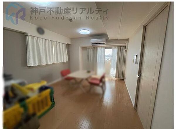 2022年　室内リフォーム済です♪家族でゆったり過ごせる18帖のLDK♪