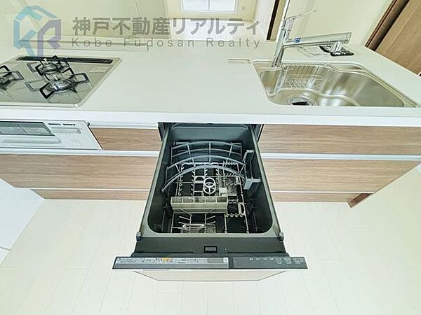 ・食洗機付きキッチン♪家事の時短も期待できますね♪