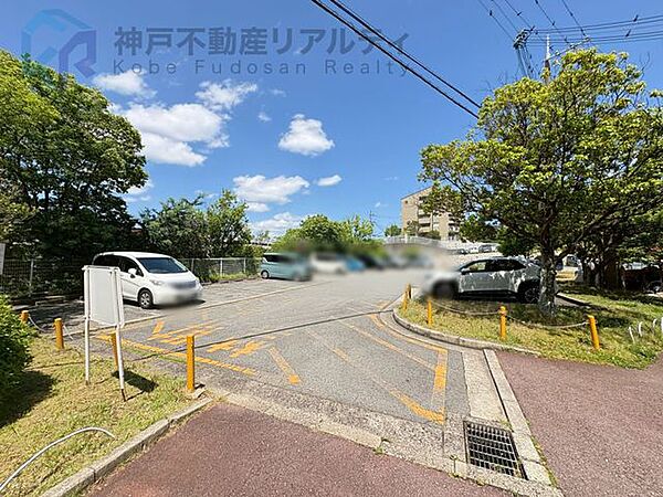 駐車場を拡大表示