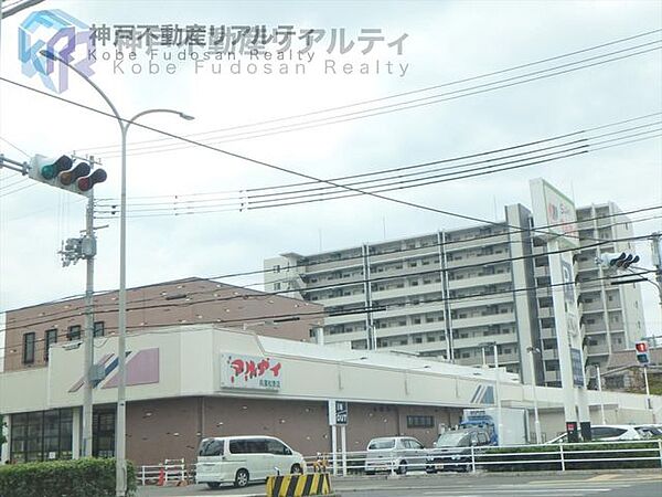 マルアイ兵庫松原店 徒歩9分。 670m