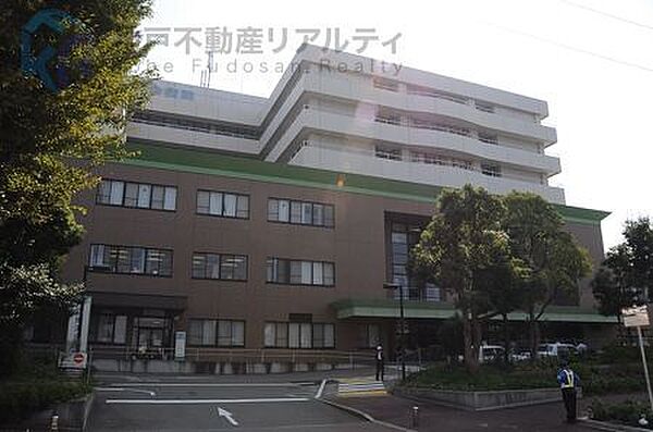 神戸掖済会病院 徒歩10分。 750m