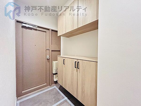シューズボックスのある玄関♪ご家族のお履物も整理しやすいですね♪
