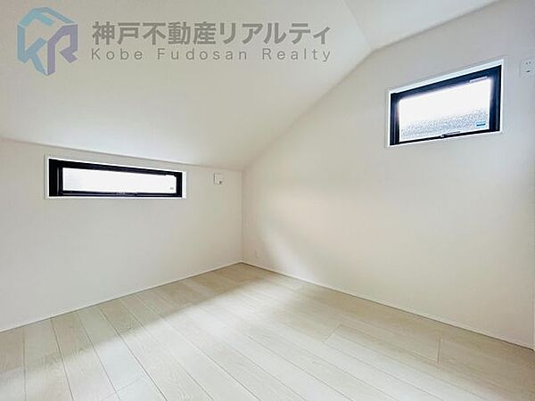 洋室を拡大表示