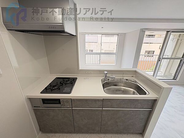 ・キッチンやユニットバスなどの水回りも新調♪