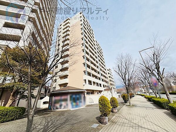 9階部分♪南欧向きにつき陽当たり・通風良好♪