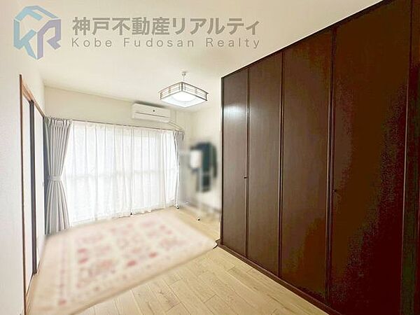 クローゼット2箇所あり。身支度が早くできるので忙しい時に大活躍します。