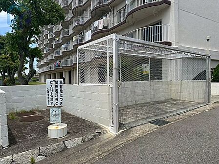 ゴミステーション