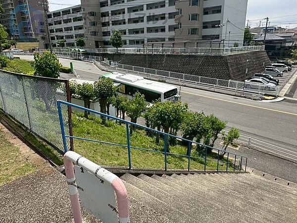 バス停「北須磨団地」徒歩2分♪