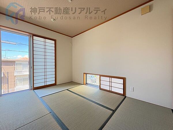 約6帖の和室あり♪