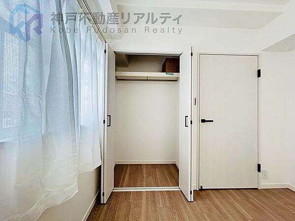 収納がございます♪お洋服やお荷物の整理にも便利♪
