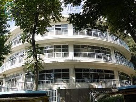 神戸市立北須磨小学校 徒歩9分。 700m