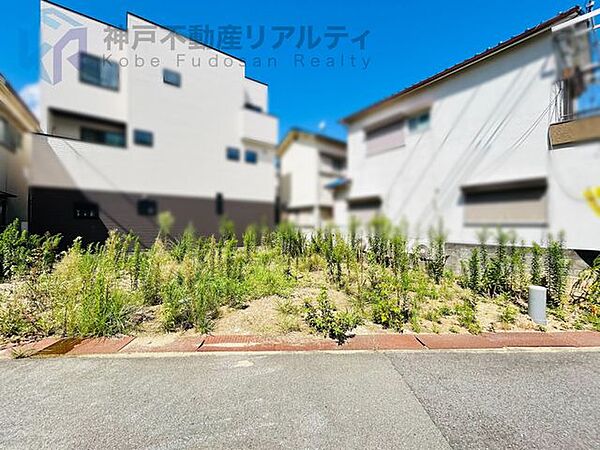 外観：328000681782