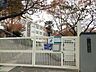 周辺：神戸市立塩屋小学校 徒歩8分。 600m