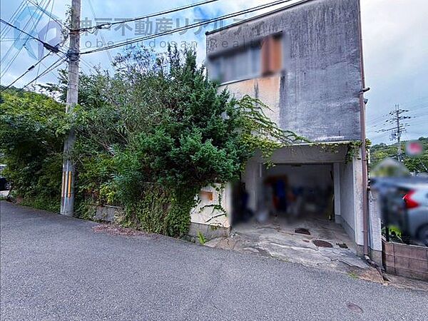 スーパーマルハチ箕谷店　徒歩約5分