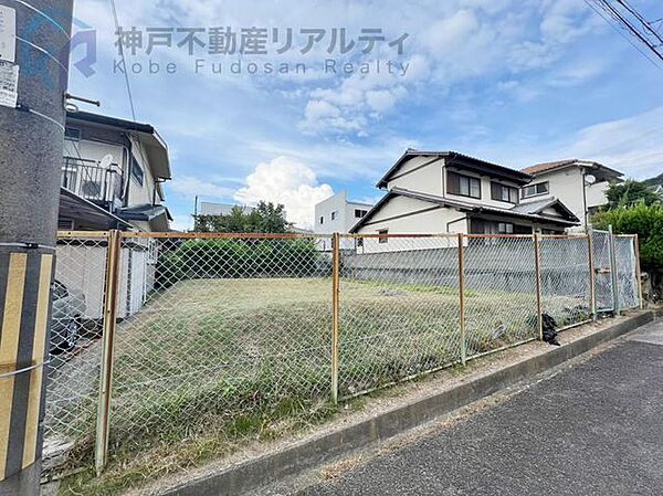 ◆南面道路に面し日当たり良好♪道路幅6ｍ♪