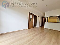 サンワプラザ須磨・山の手 2SLDKのリビング/ダイニング