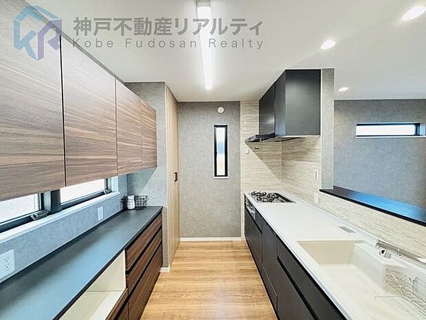 広々としたカウンターキッチン♪