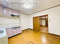 大同町 4DKのリビング/ダイニング