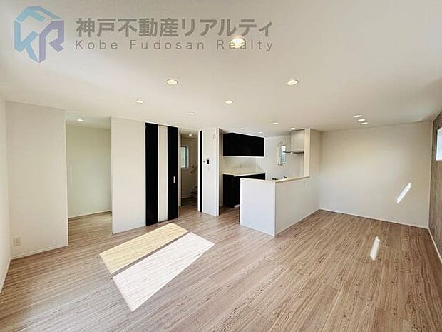 ◆南東角地♪陽当たり通風良好♪