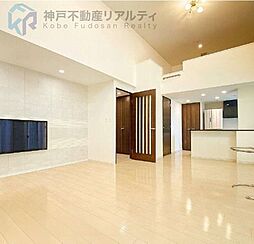 エヌヴィ神戸上筒井通 2LDKのリビング/ダイニング